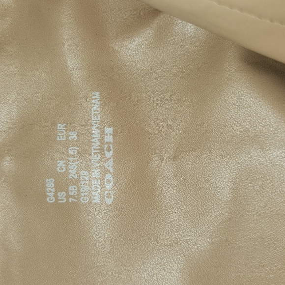 Coach cheetah skinned boots - Picture 3 of 4